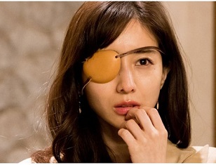 ドラマm 田中みな実の眼帯に似てるのは ５つのお菓子と比較 つばラジ Tubara G